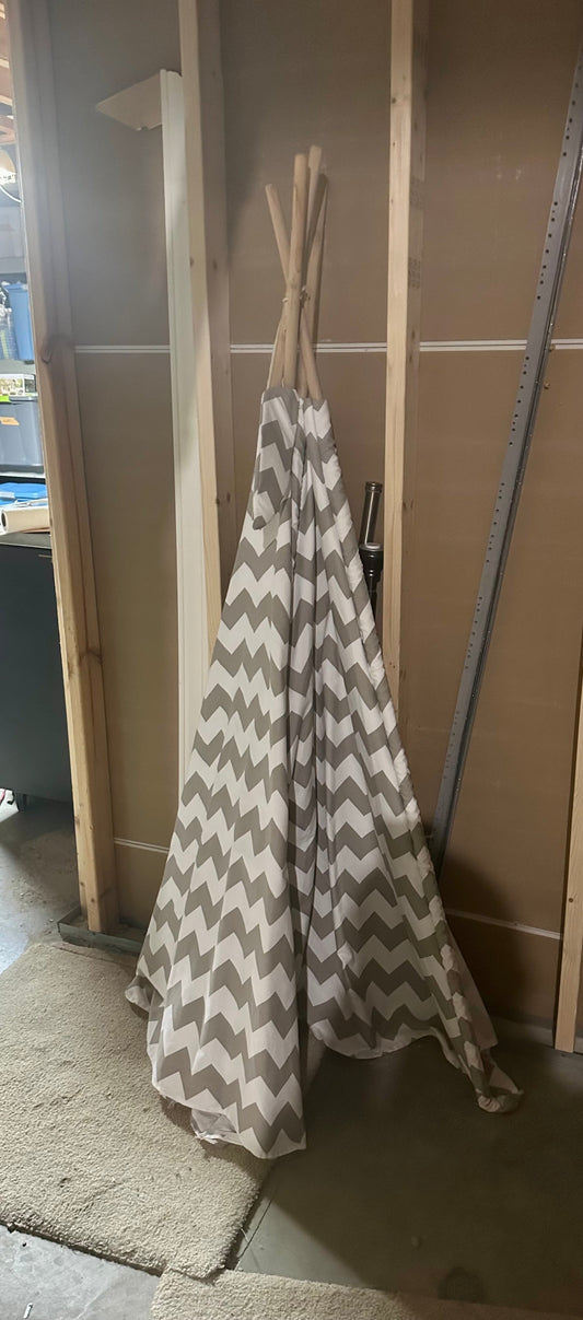 #24 kids play teepee REDUCED