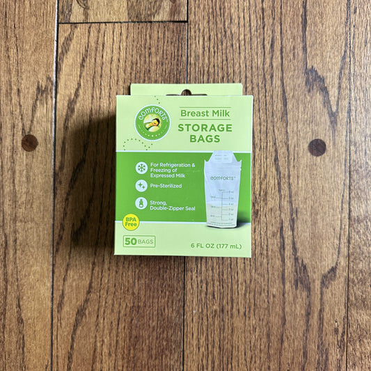 #95 NEW Comforts Breastmilk Storage Bags - 50 count