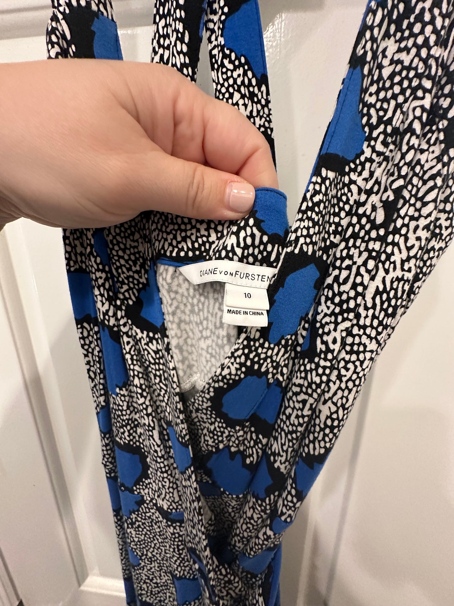 #85 Diane Von Furstenburg Samson Wrap Dress Blue Cheetah, Women’s L