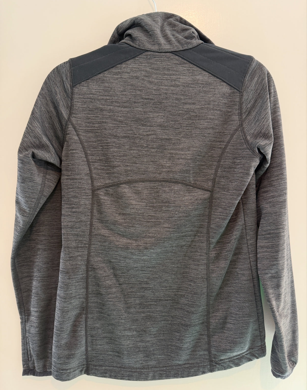 #146 - REDUCED Women's XS Columbia Black/Gray Quarter Zip