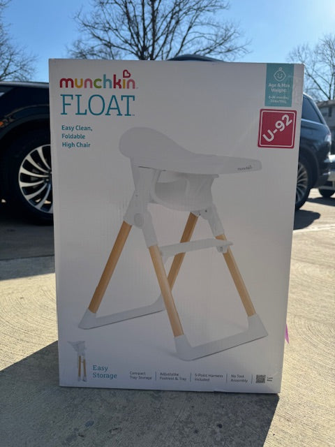 #222 Munchkin Float Easy Clean Foldable High Chair (NIB)