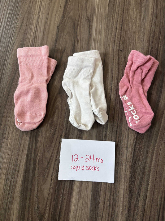 #138 - 12-24 Mo - EUC Squid Socks - 3 Pack White/Pink Bamboo Squid Socks (babies can't pull off) - PU 45236