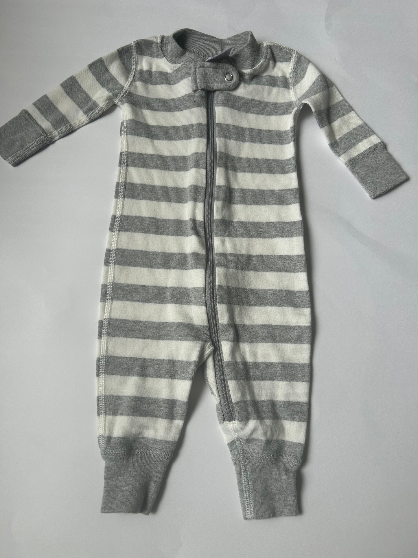 Seller 21 Hanna gray stripe 0-3mo NWOT