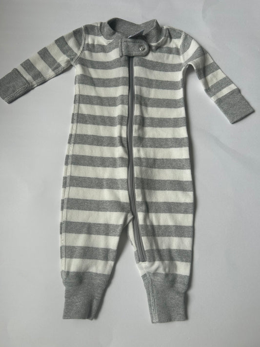 Seller 21 Hanna gray stripe 0-3mo NWOT