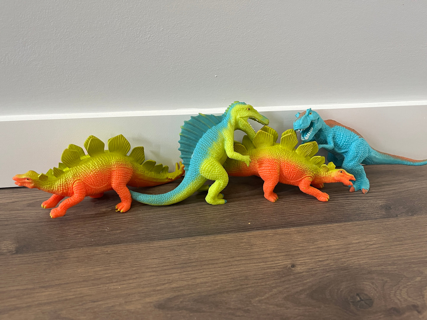 3b Squishy dinosaurs