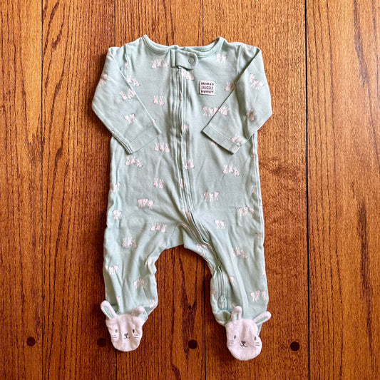 #95 EUC Carters "Mamas Snuggle Bunny" Mint Easter Sleeper, size 6 months
