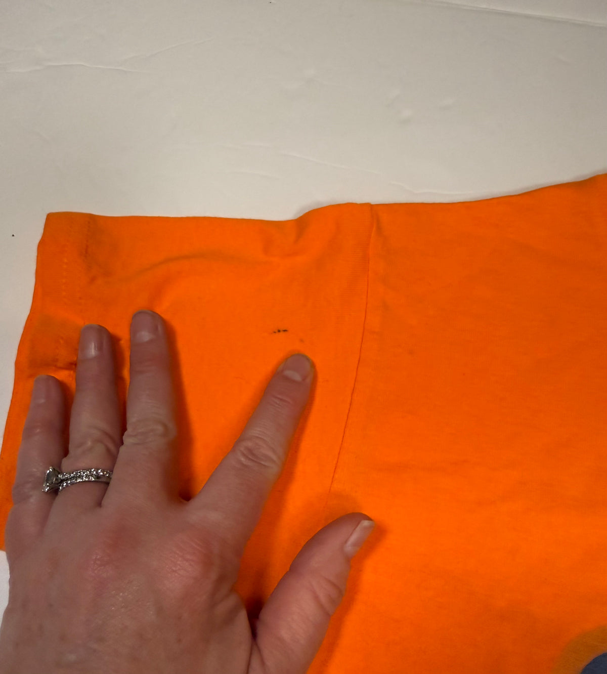 #141 Unisex Youth Small FCC Orange Lion Cincy Chirts Short Sleeve