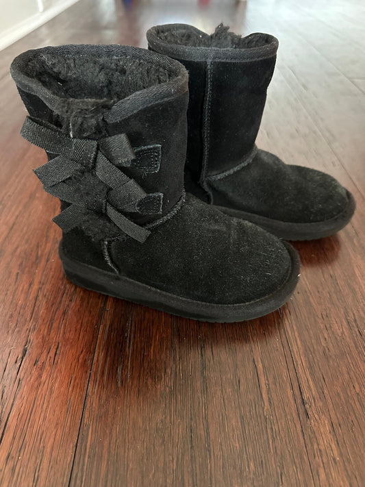 Seller 48, Koolaburra by Uggs Boots, Black, VGUC, Girls Size 9 *REDUCED*