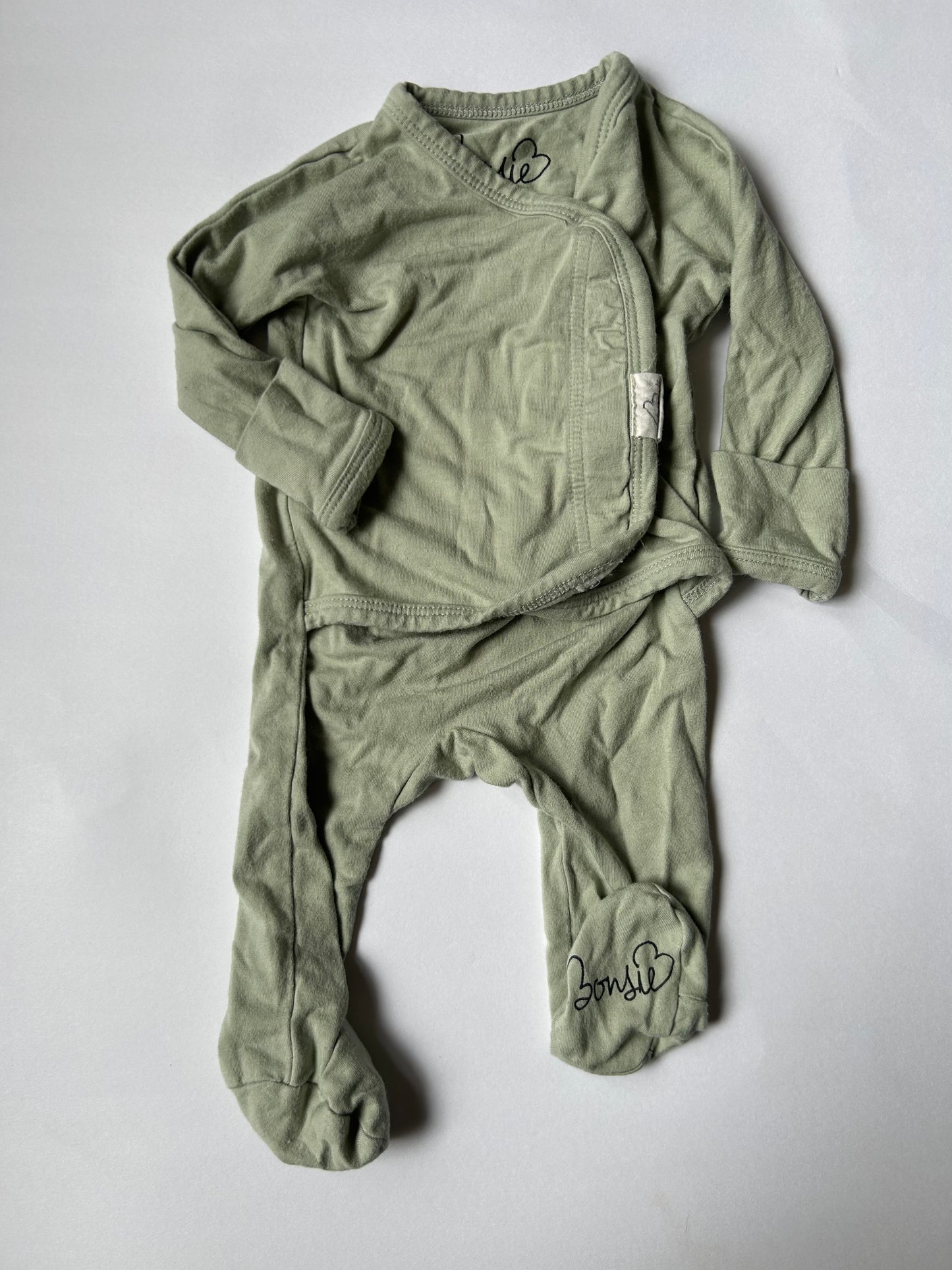 Seller 21 Bonsie green skin to skin Newborn boy