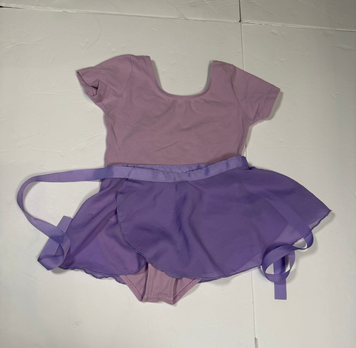 #141 Girls XS 4/5  Purple leotard with skirt and  Short Sleeves 1 of 2 available