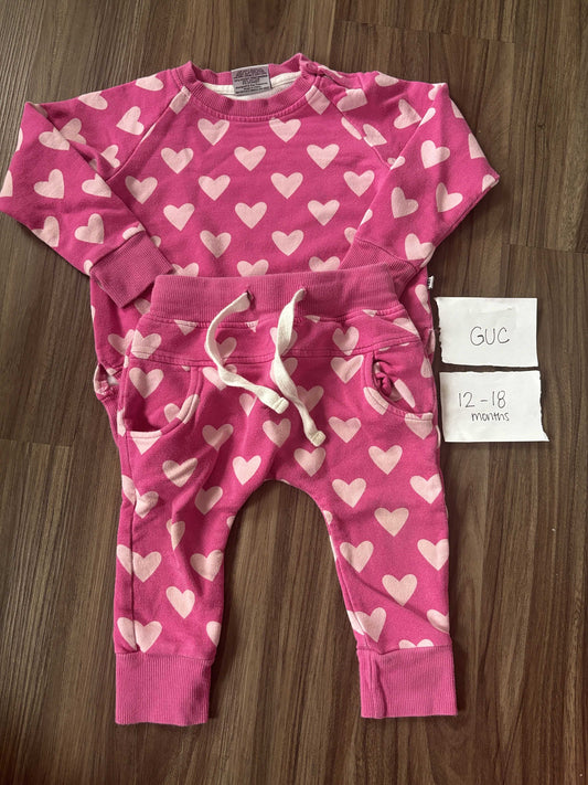 #138 - 12-18 Mo GUC Bamboo (Bums and Roses) Pink Hearts Jogger Set