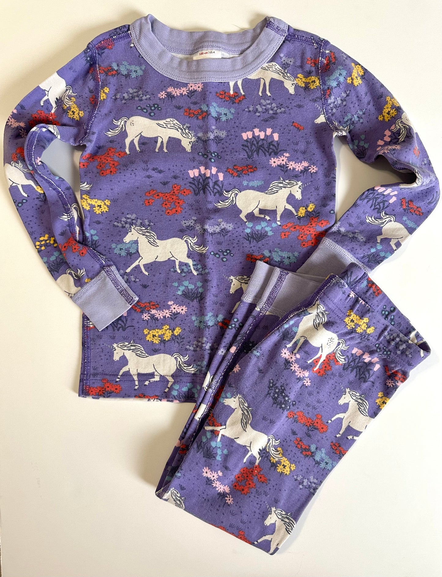 #48 Hanna Andersson girls 100/4 unicorn pajamas