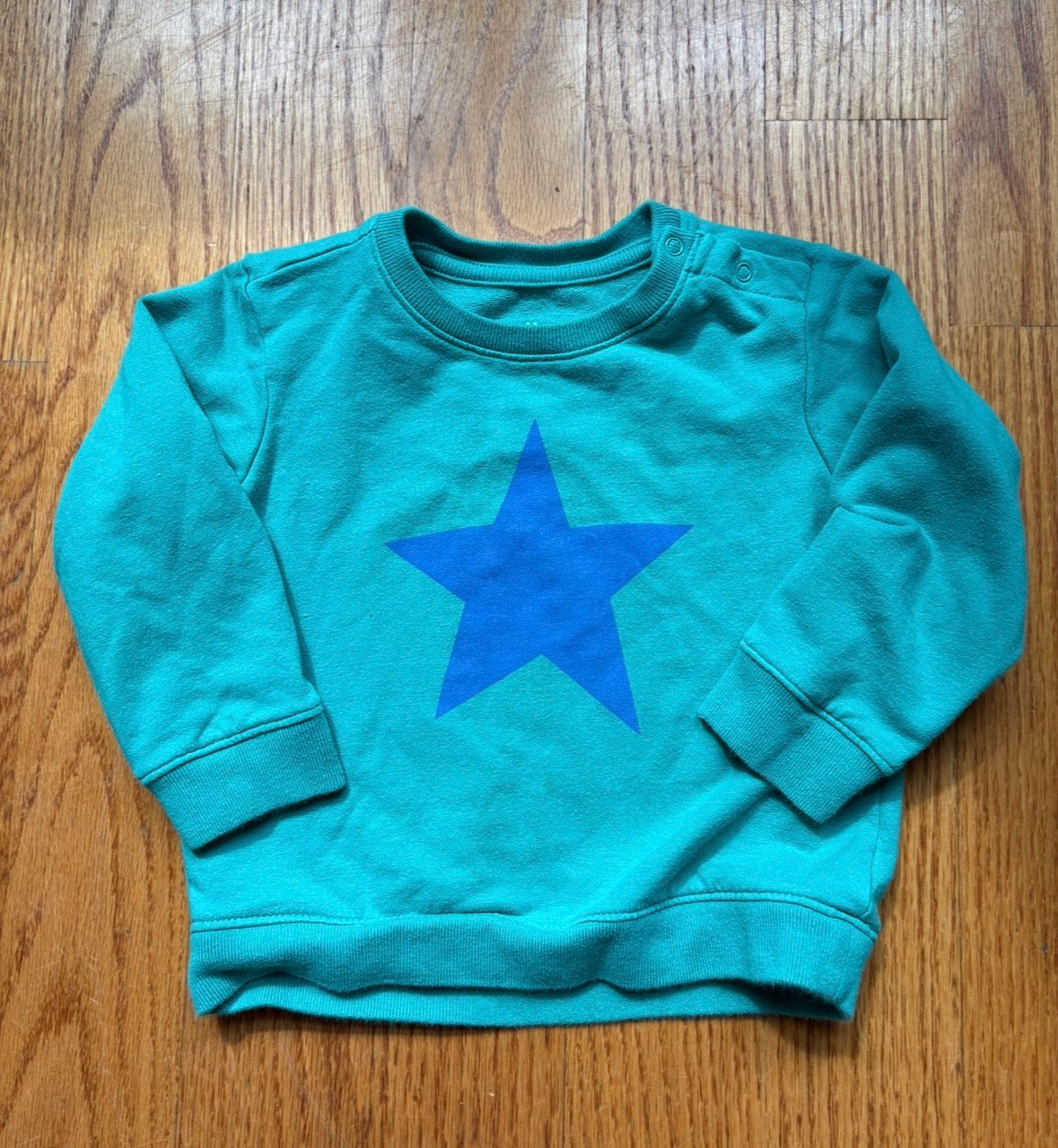 #22 Primary sweatshirt star unisex 12-18 months