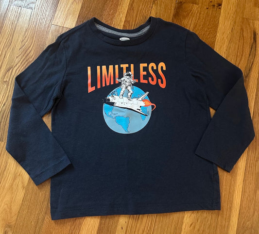 Seller #101 Old Navy boys size small 6-7 navy blue shirt