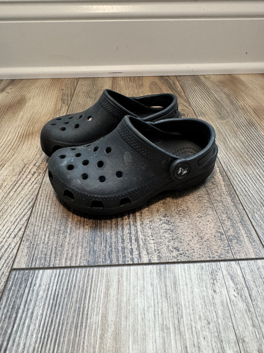 Seller #84 | Toddler Croc Black Size 8