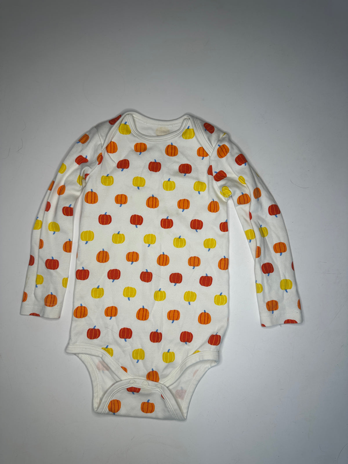Seller #40 Primary 100% organic cotton pumpkin long sleeve onesie size 18-24 month