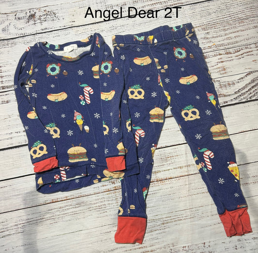 seller #62 Angel Dear 2T Christmas pajamas