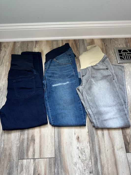 Seller #84 | EUC Bundle Maternity Jeans - 3 Pair a glow size 6