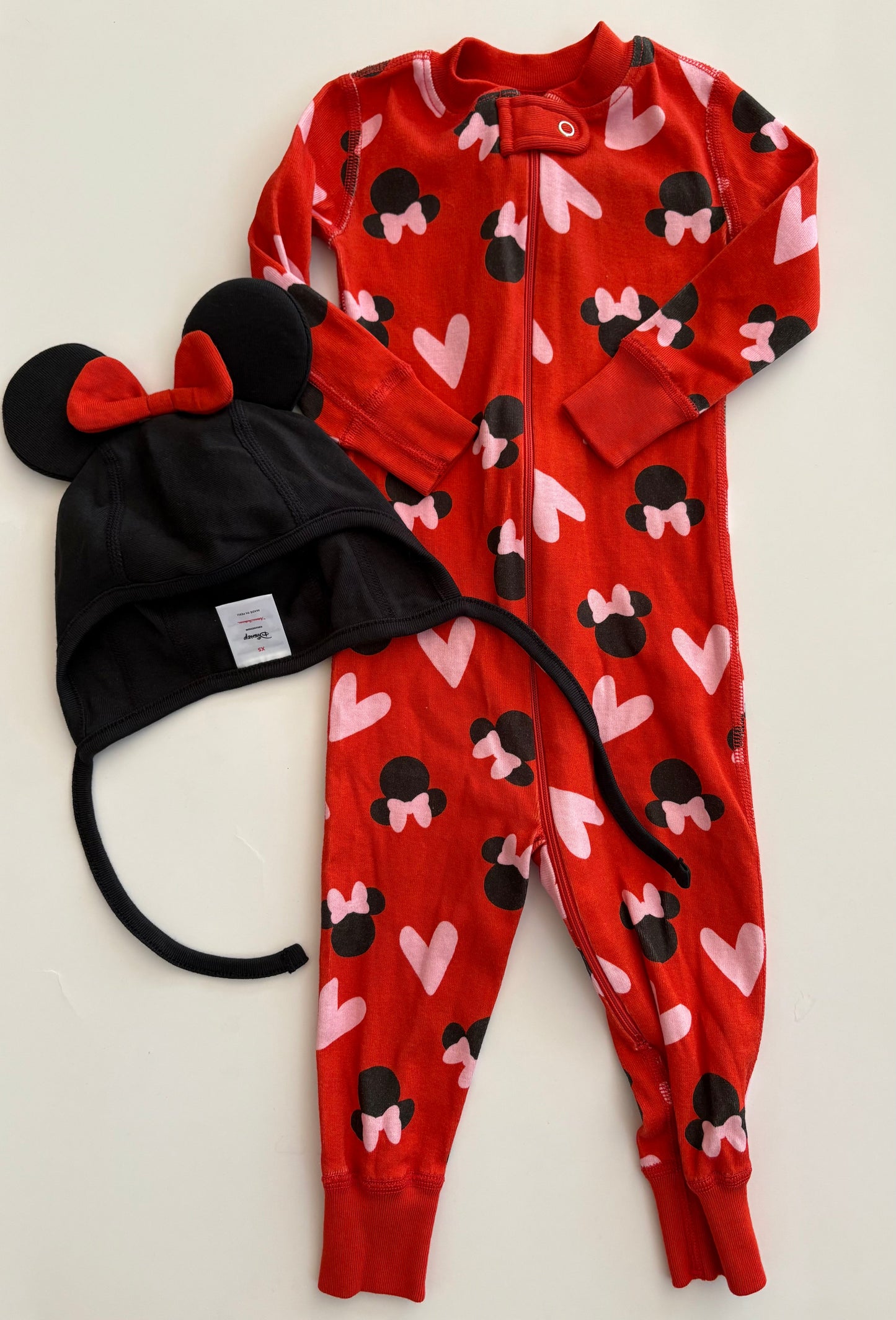 Seller #37 Hanna Andersson Minnie Mouse PJs and Hat Size 12-18 months