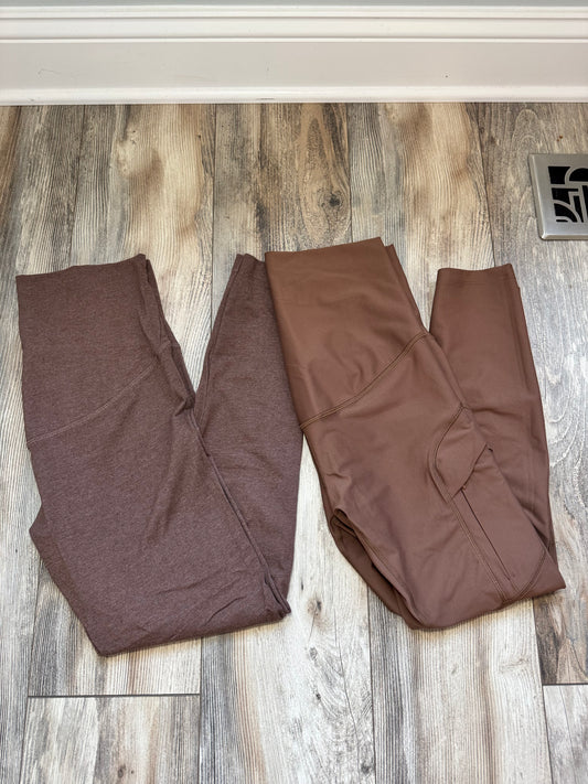 Seller # 84 | EUC 2 pair of Old Navy maternity leggings - Size M