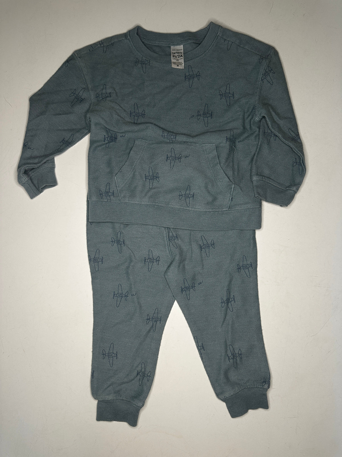 Seller #40 Carter's jogger set blue airplanes size 2T (2 of 2)