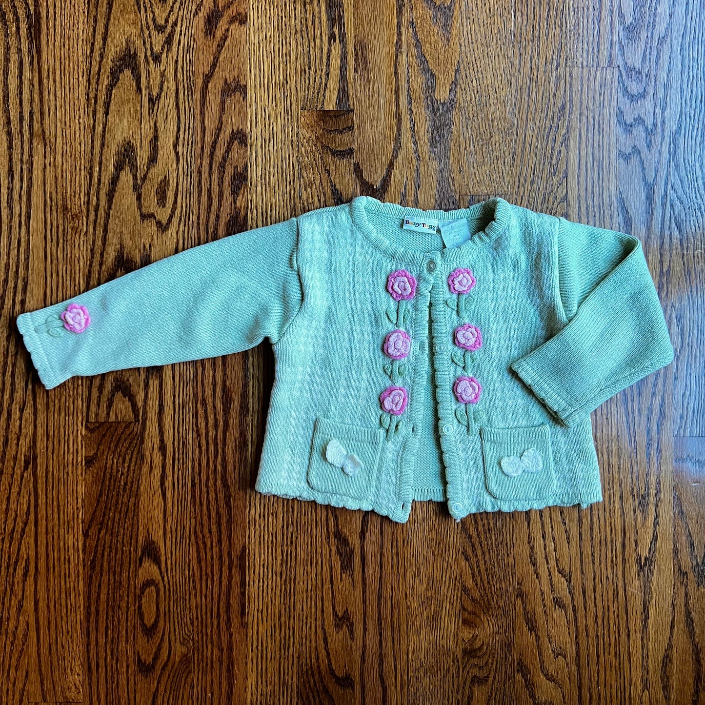 Seller #115 - Vintage Girls 3T Pale Green Cardigan with Pink/White Flower Detailing, GUC