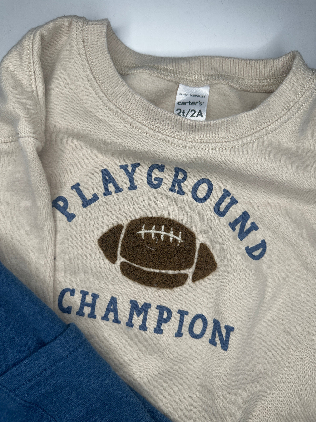 Seller #40 Carter's crewneck and joggers set size 2T (2 of 2)