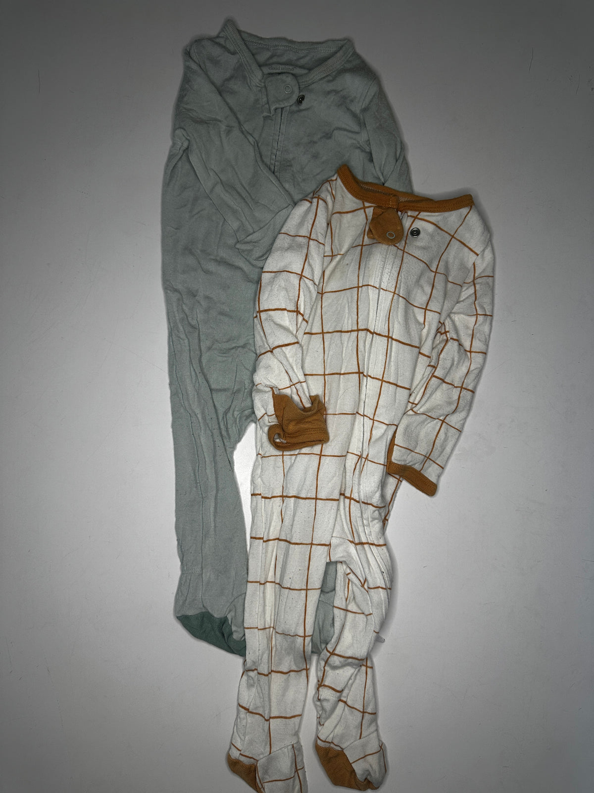 Seller #40 Cloud Island gender neutral sleeper bundle Size 3-6 months
