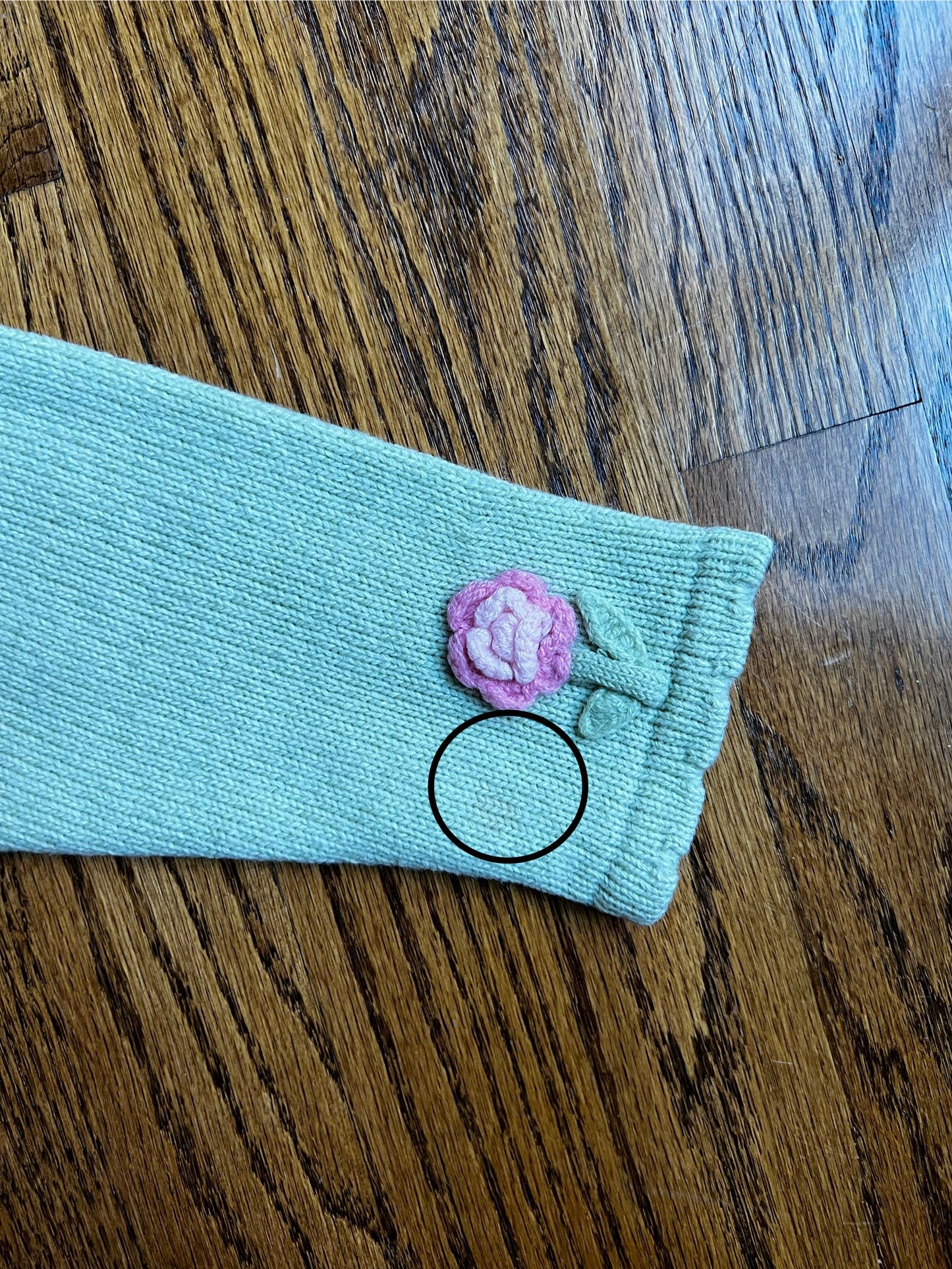 Seller #115 - Vintage Girls 3T Pale Green Cardigan with Pink/White Flower Detailing, GUC