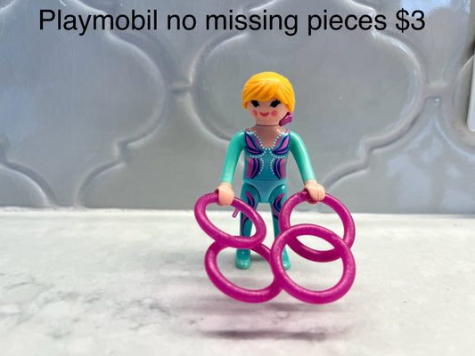 135 Playmobil gymnast, no missing pieces