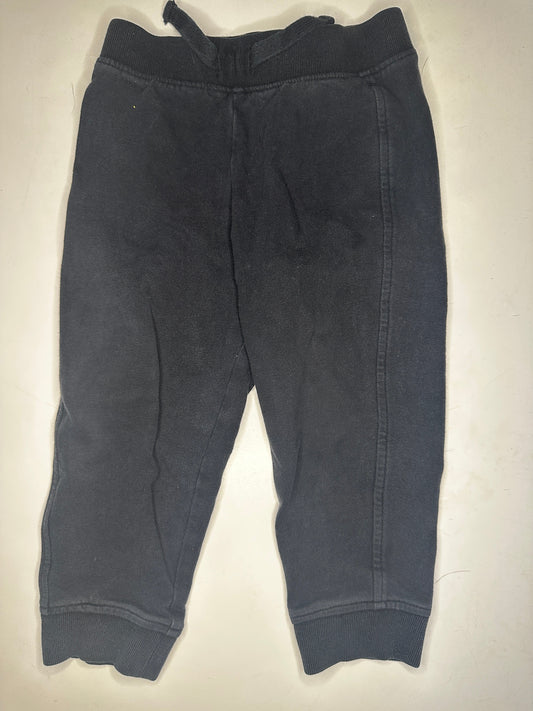 Seller #40 Primary Gender Neutral Black Jogger Size 18-24M (2 of 2)