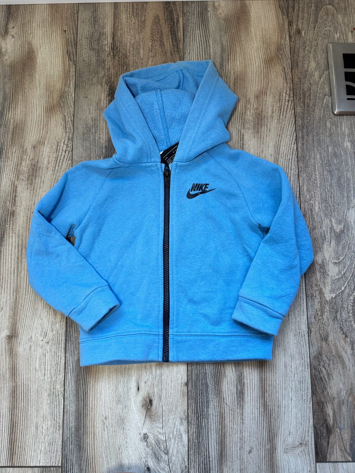 Seller #84 | GUC 24M Nike Hoodie