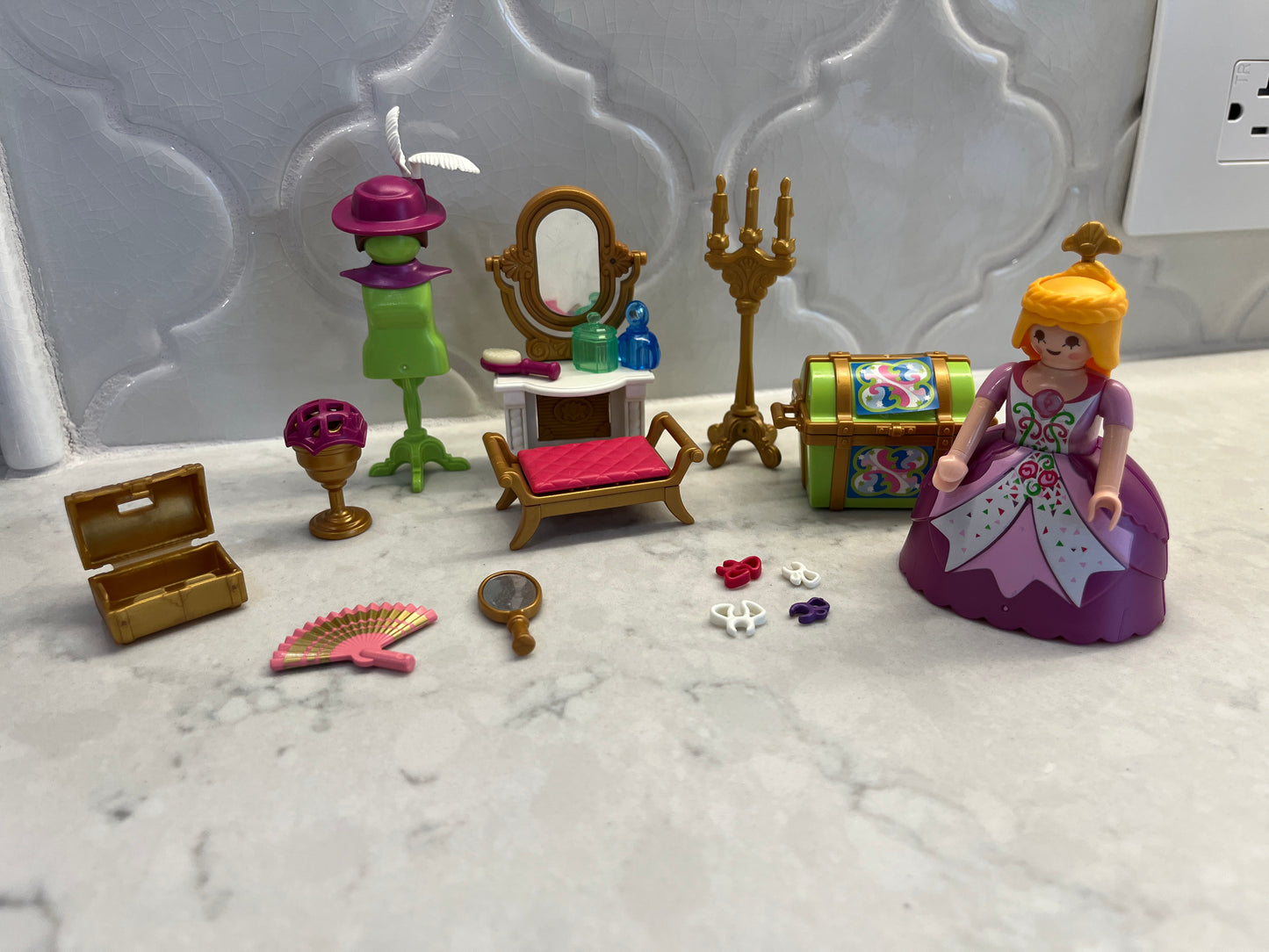 3b Playmobil no missing pieces  Princess