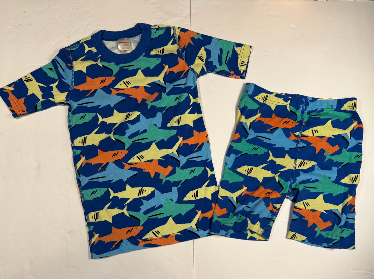 #141 Boys 12 (150) Hanna Andersson shark pajamas