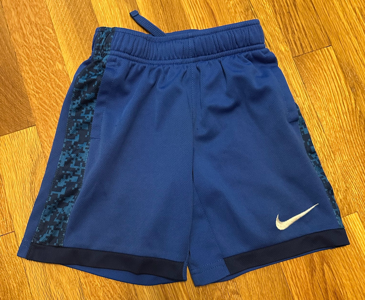Seller #101 Nike Dri Fit blue boys size 5/6 shorts