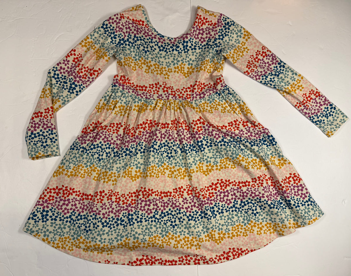 #141 Girls 5 (110)Hanna Andersson Rainbow Flower Twirl Dress with Pockets