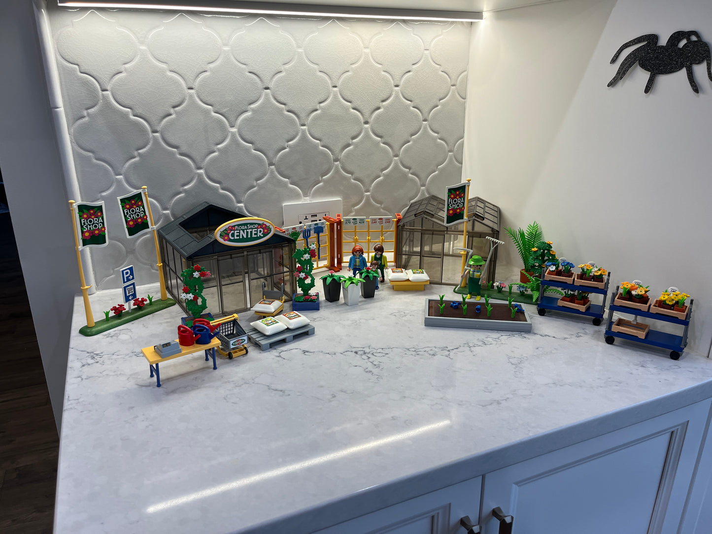 3b Playmobil green house and garden store