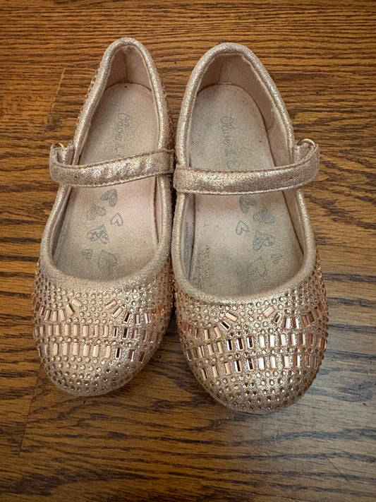 #36 Girls Pink Dress Shoes 8