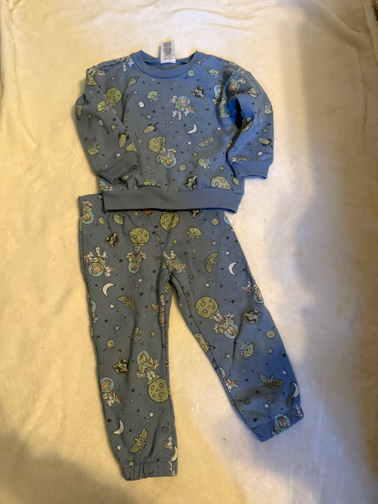 Seller #66 Boys Disney 24 Mon Buzz Lightyear Outfit