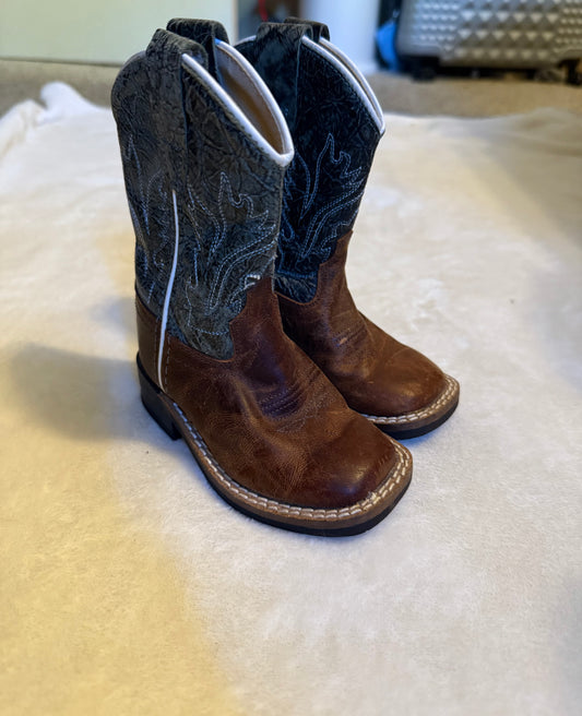 Seller #66 Size 7 Boys Old West Boots