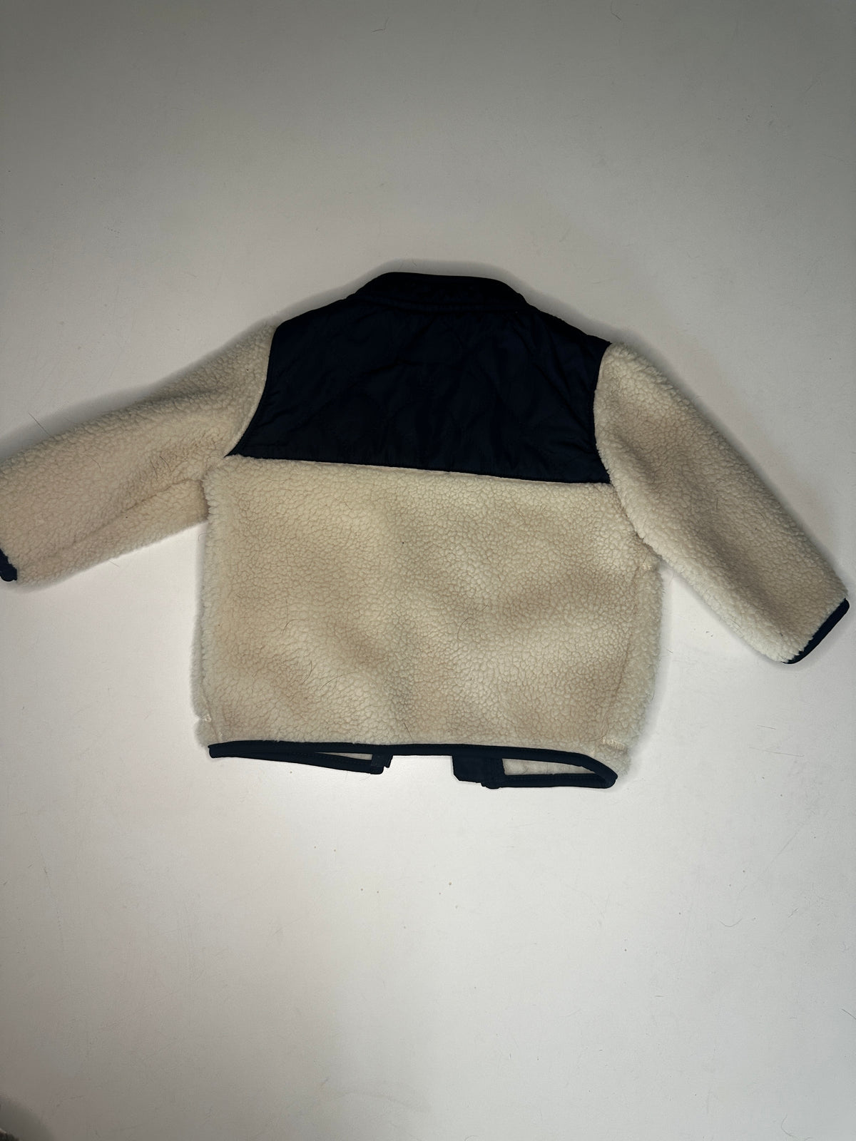Seller #40 Old Navy fleece jacket size 6-12 month