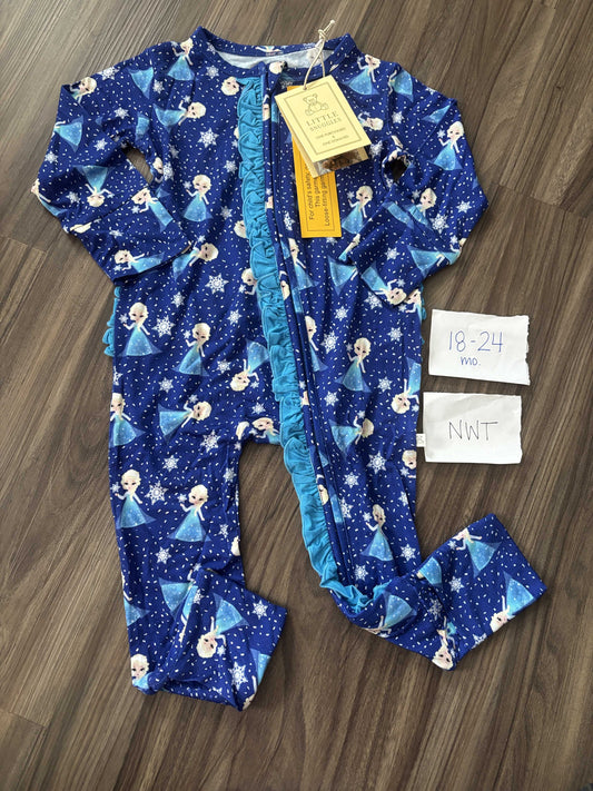 #138 - 18-24 Mo NWT Charlie's Project (Bamboo) Elsa Convertible Zippy