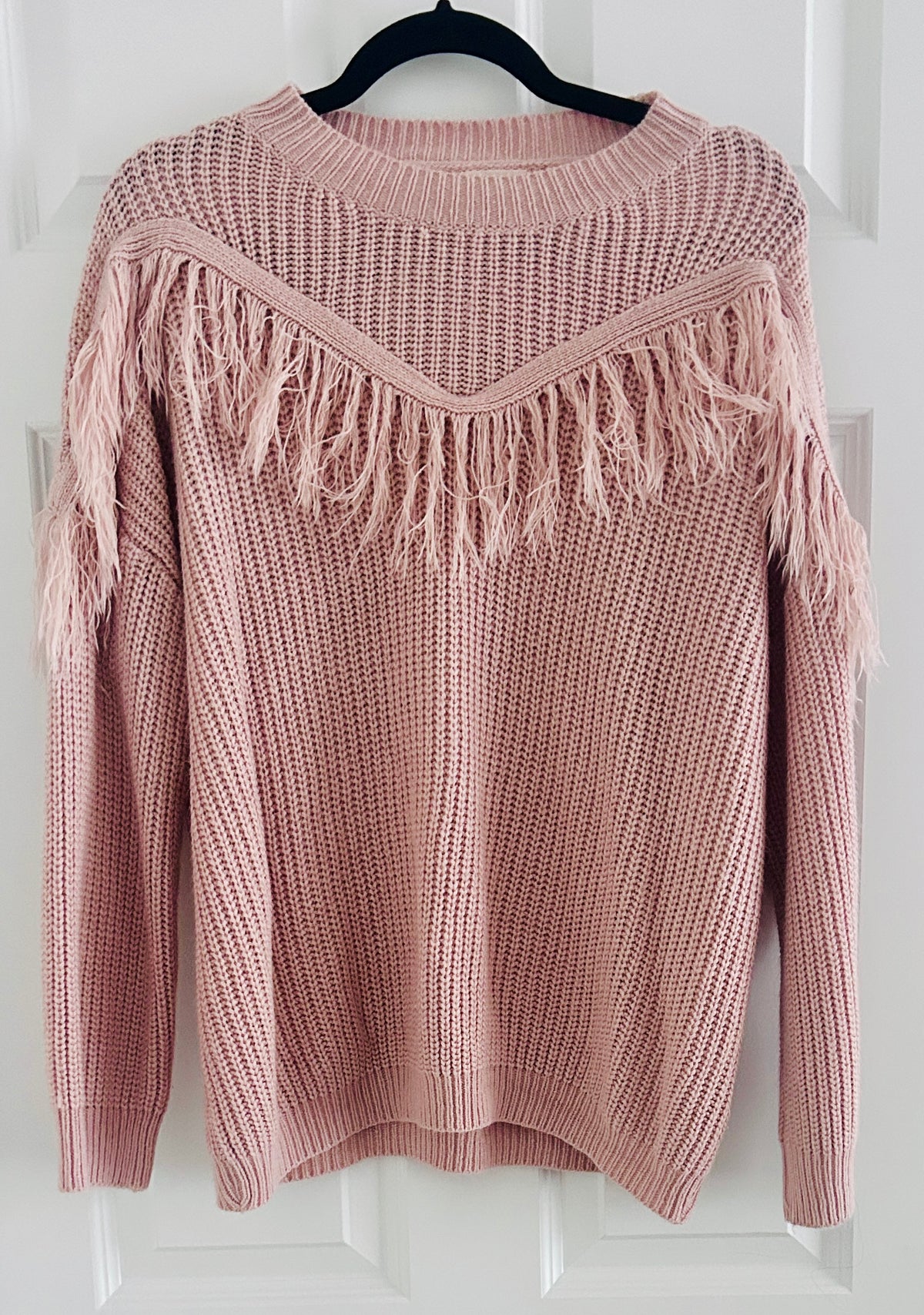 #15 And The Why Medium Fringe Sweater