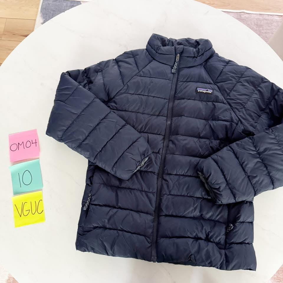 Seller 196- Patagonia girls down sweater 10