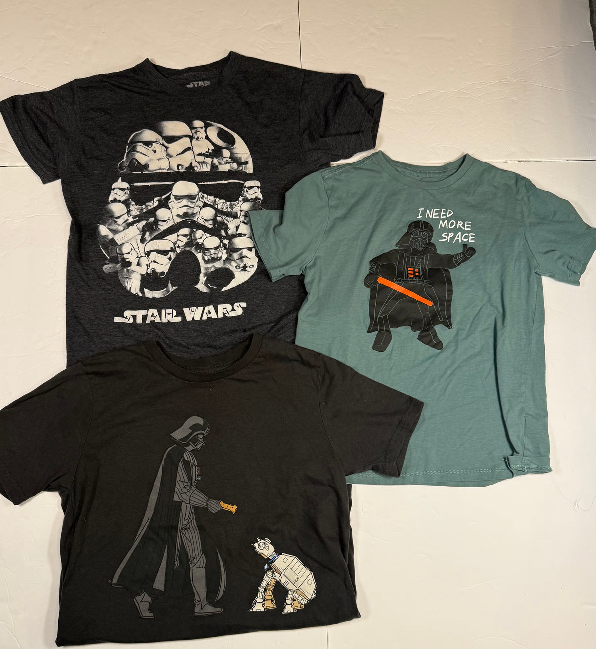 #141 Boys Large 10-12 Star Wars Bundle