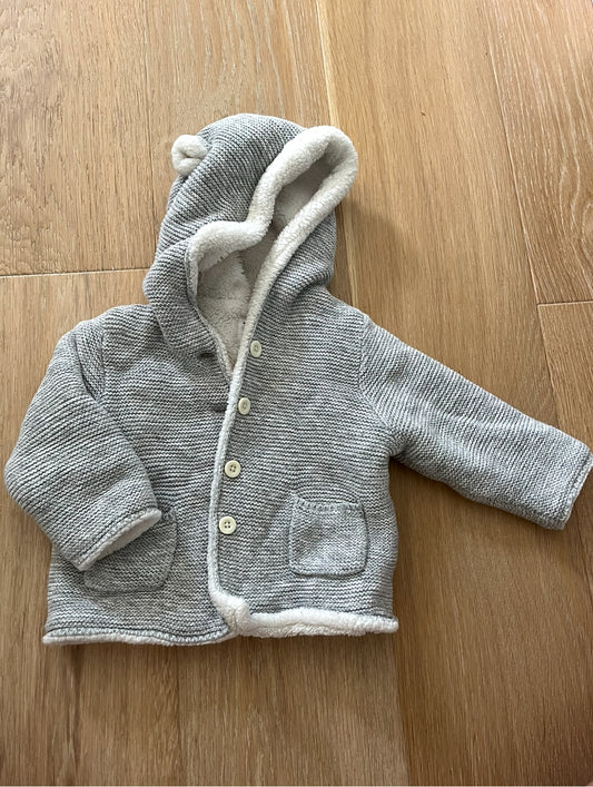 #110 Baby Gap 12-18 Months Gender Neurral Gray Sweater Jacket