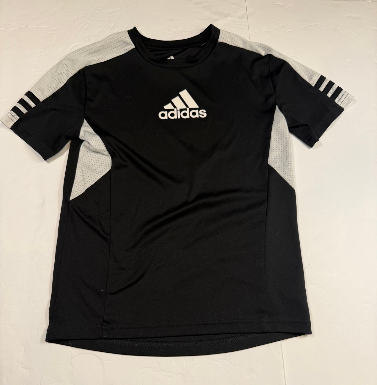 #141 Boys Small 8 Adidas Black Athletic Shirt
