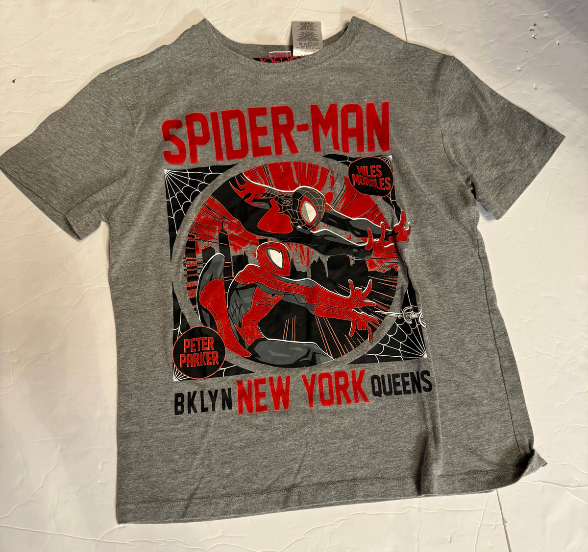 #141 Boys Large Marvel T-shirt Bundle - Gray and red Spiderman and Marvel
