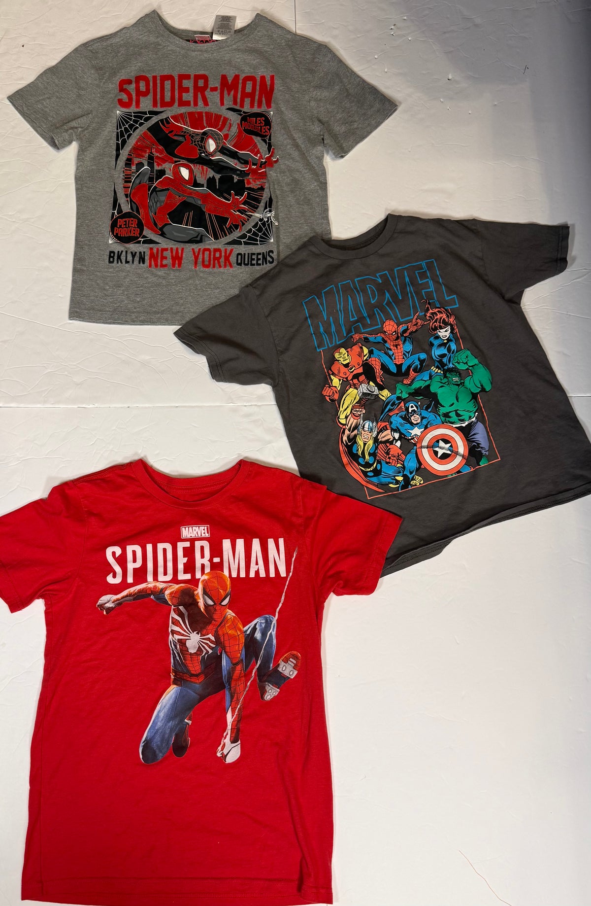 #141 Boys Large Marvel T-shirt Bundle - Gray and red Spiderman and Marvel