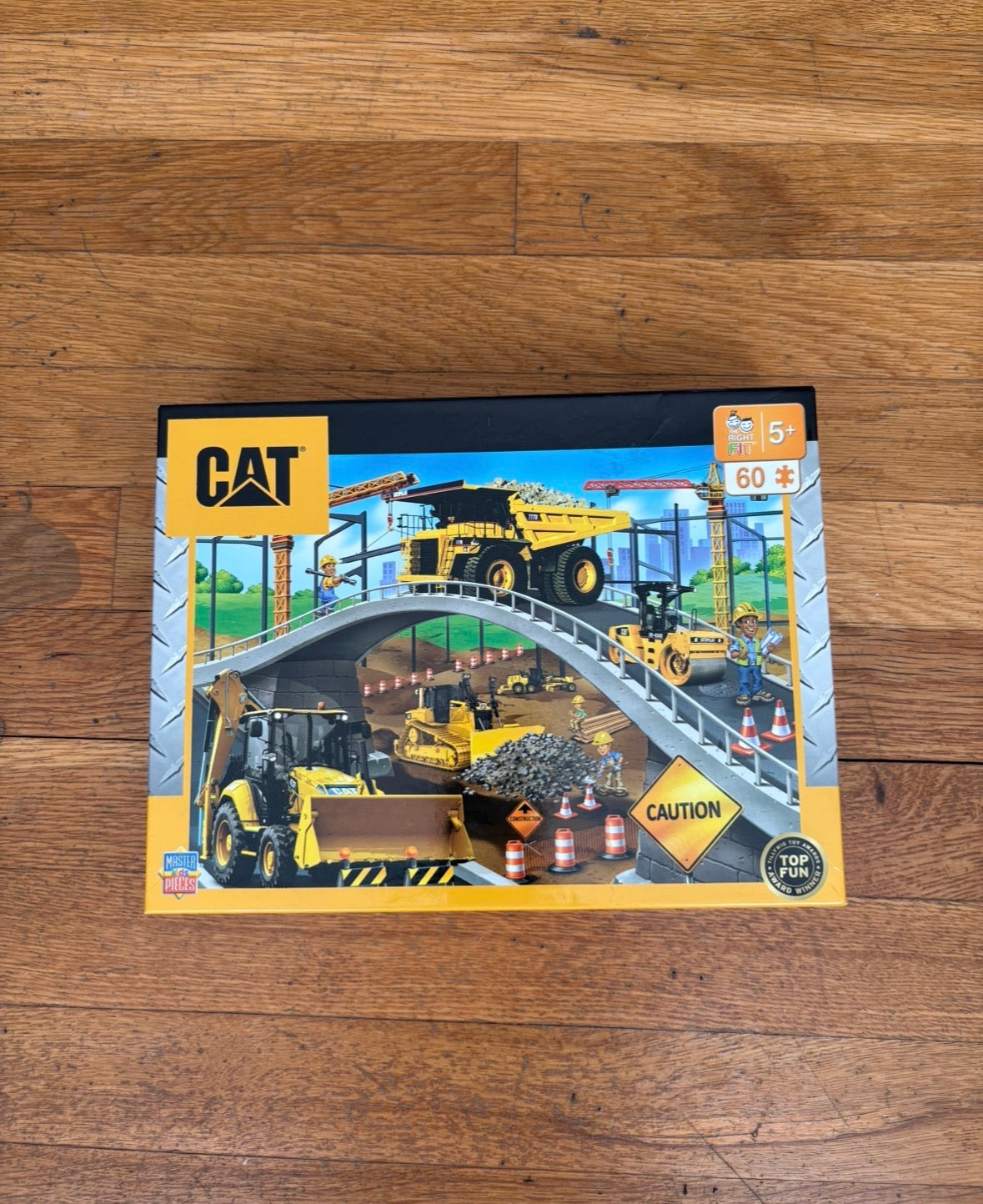 #116 CAT Construction Puzzle 60 pieces
